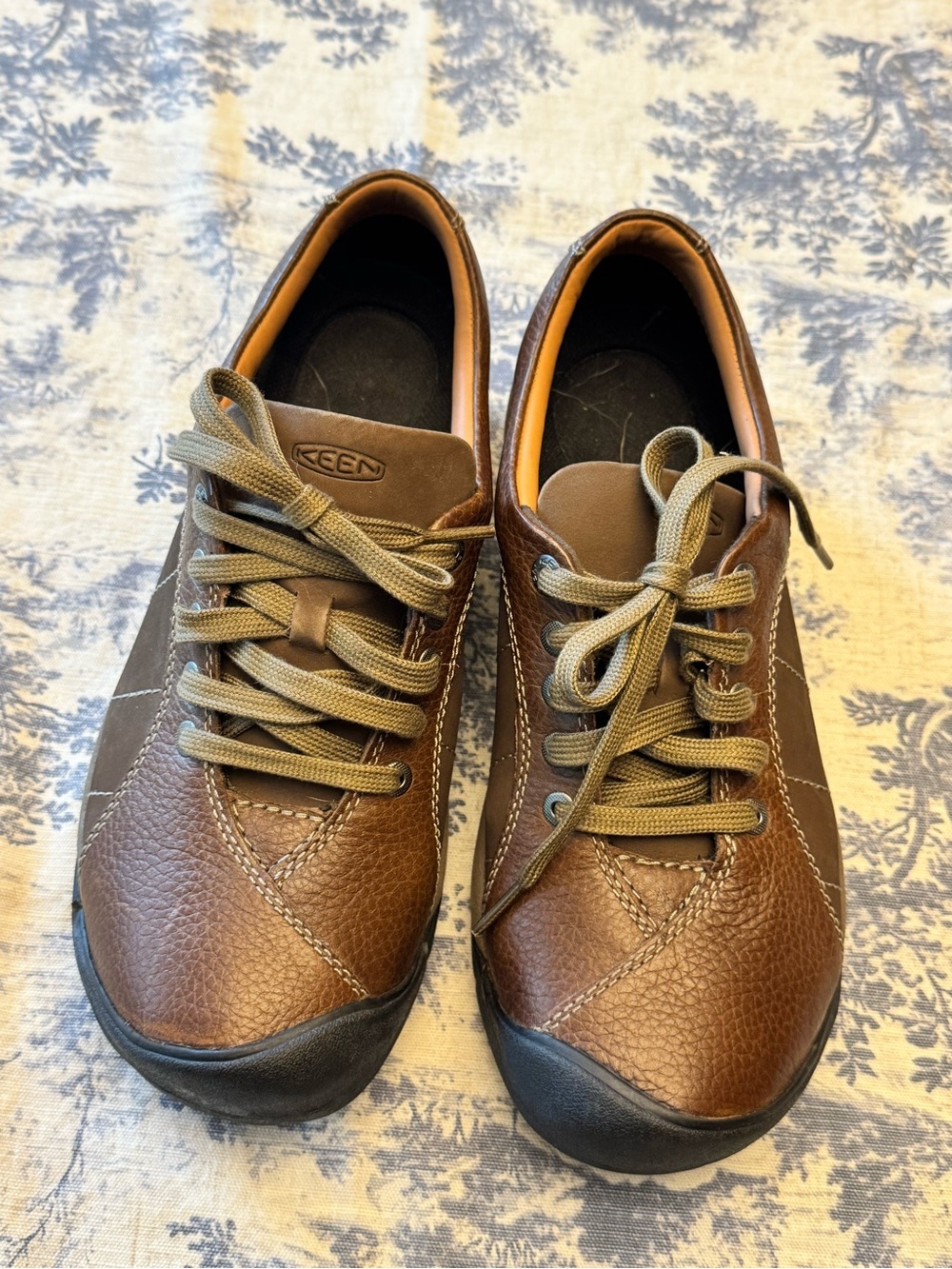 Keen Women's Brown Leather Slip-On Loafers with Olive Laces
